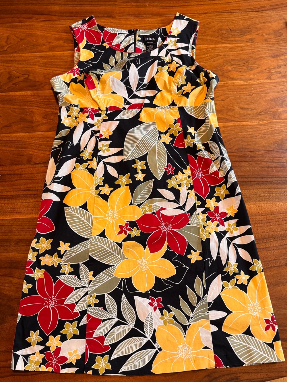 Erika Vintage Empire Waist Sleeveless Sheath Dress w/ Tropical Floral Print 10